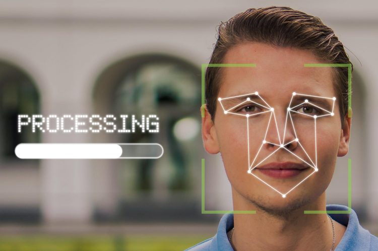  Инстаграм користи вештачка интелигенција за да го скенира вашето лице