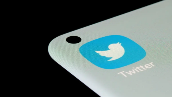  Падна „Twitter“: Корисниците пријавуваат проблеми